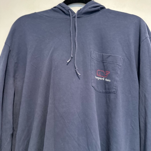 Vineyard Vines Sz: XL Gray Long Sleeve American Flag Whale Logo Top w/Pocket. - Picture 11 of 11